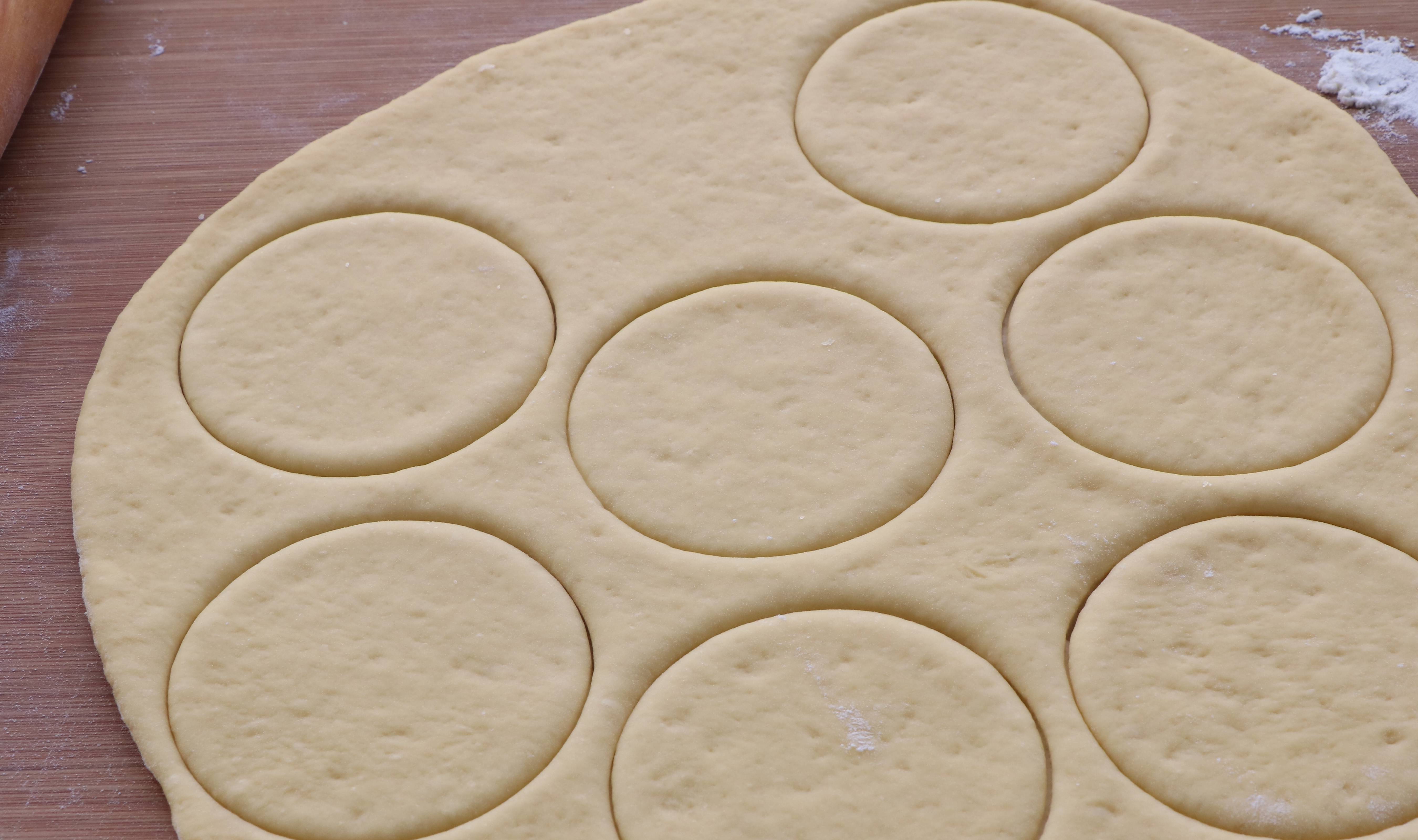 披萨|我家迷上了这早餐,比披萨简单,比馒头营养好吃,出锅孩子就馋了