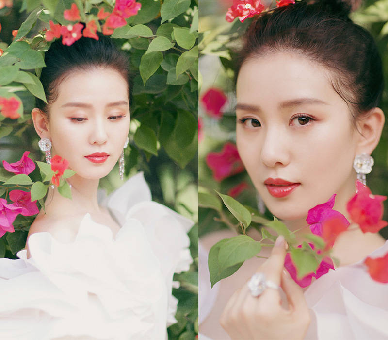 鱼尾|刘诗诗美得不敢认，一袭鱼尾裙秀勾勒超绝身材，画桃色眼影比花娇