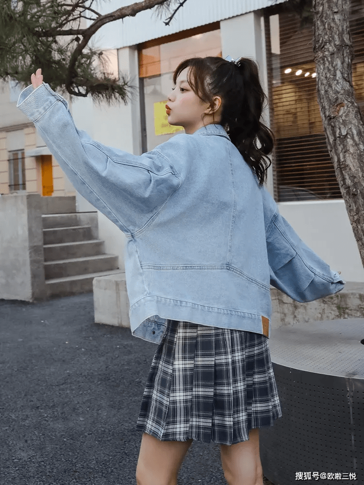 衬衣|悦穿搭：半身裙搭配 ，高级时髦有气质