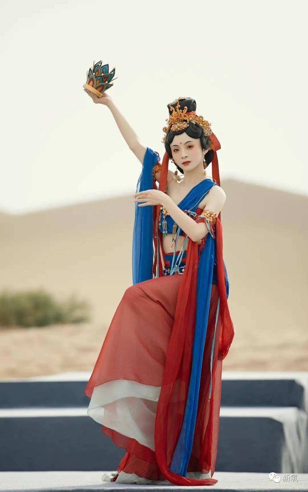 服装|是什么神仙造型，让娜扎这样的大美人还能颜值翻倍？