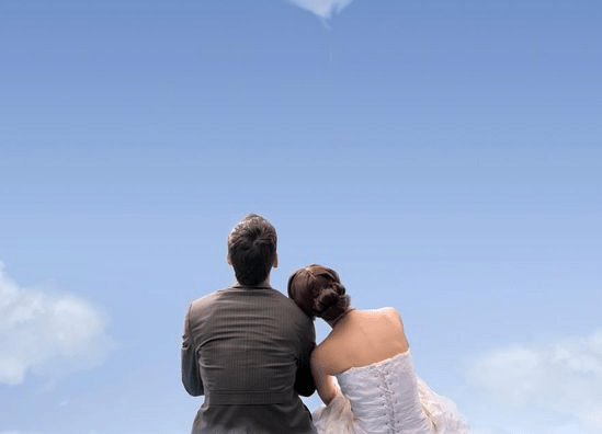 大儿子|45岁张阿姨产下二胎，这可把大儿子气坏了，直接与母亲断绝关系