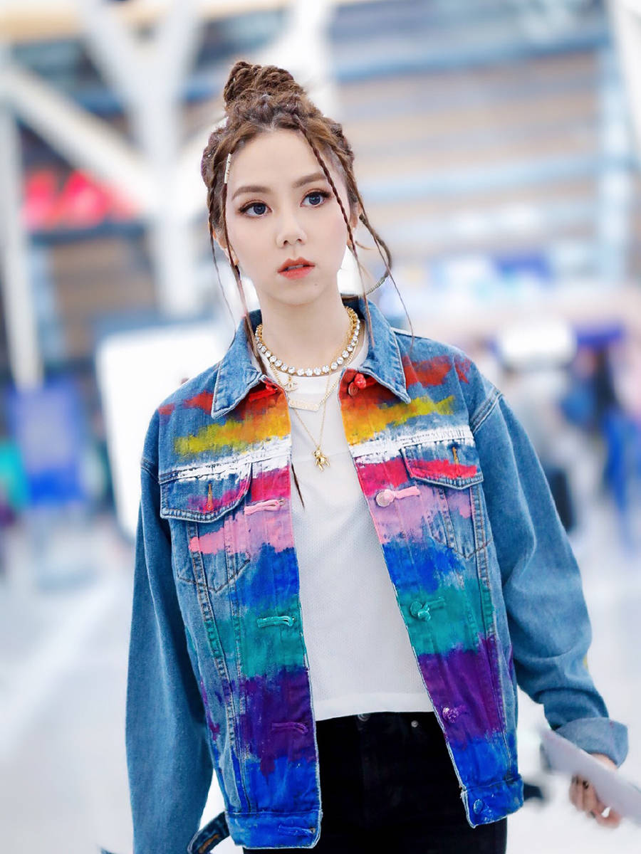 身材|邓紫棋真敢搭，小个子穿大粗裤子，难掩嘻哈气质！