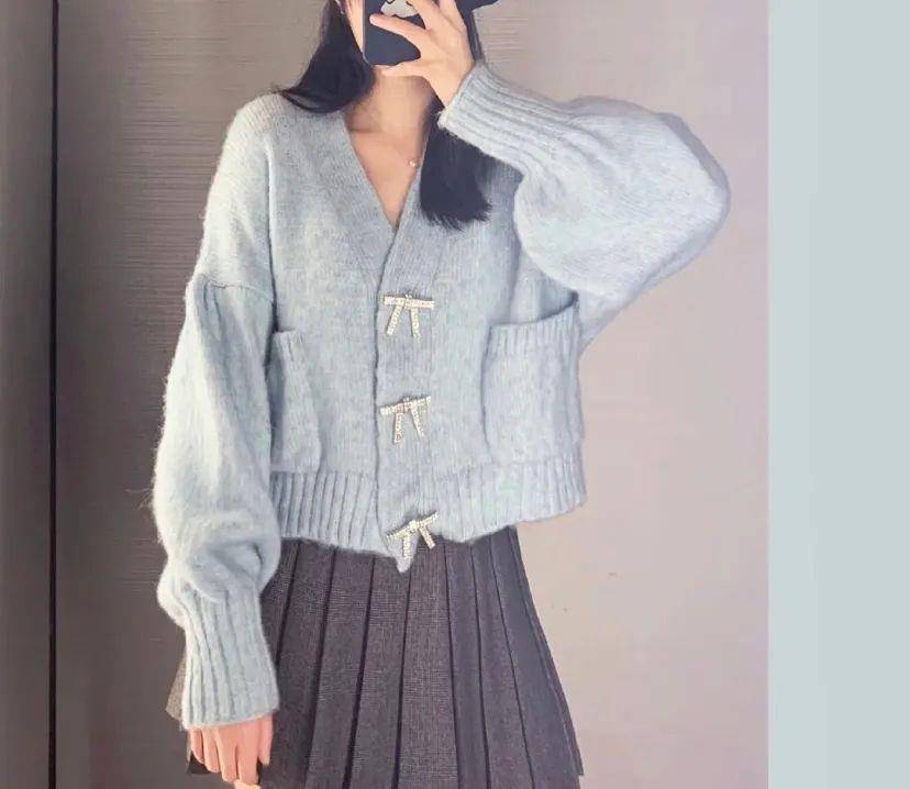黑色|过年回家就该这么穿，讨喜又时髦