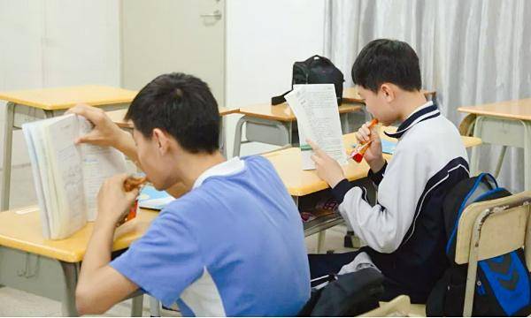 方面|学生带的吃的在学校丢失怎么办？