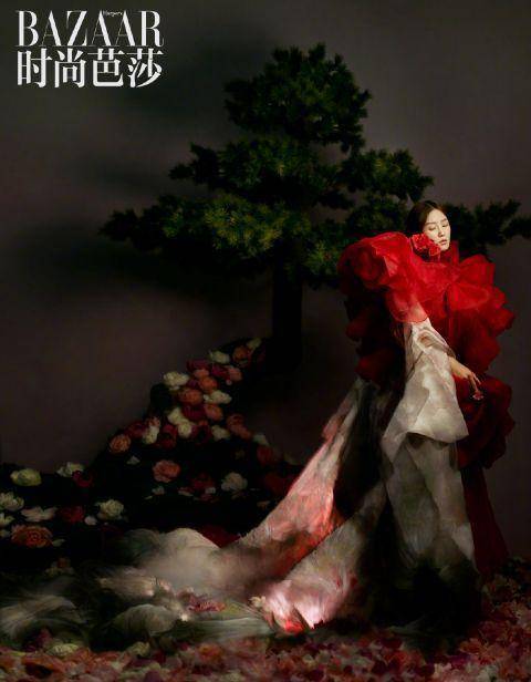 都淡|刘诗诗牡丹花间大片来袭 惊喜演绎唯有牡丹真国色 妩媚尽情展现