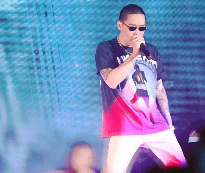 红花|2021弹壳哈尔滨演唱会，行程安排已定，前来奉上！