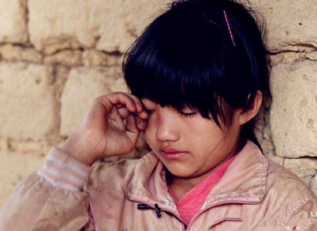 生活|《变形记》李勒优近照曝光，被宠成小公主，她的脸却“不给力”