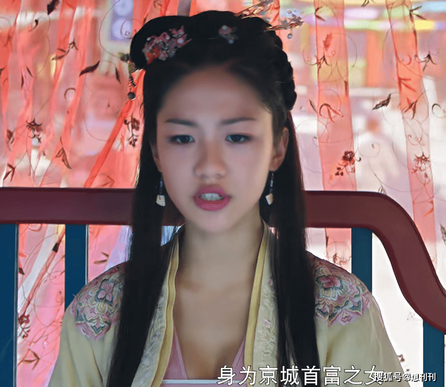 什么|五毒俱全！网剧主角配角一个比一个辣眼睛，整容崎岖超龄演技差…