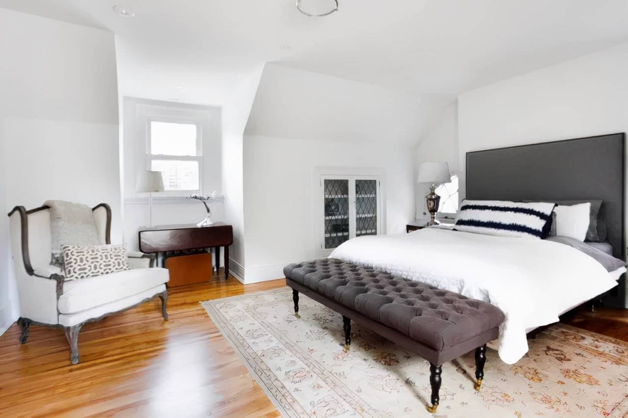 多伦多富人区豪宅,降价$150万还卖不出去!