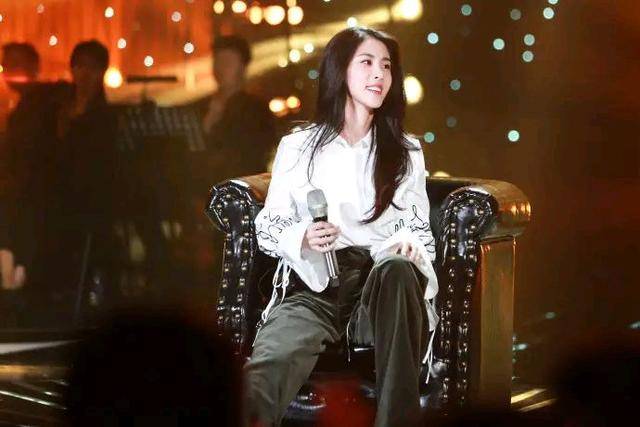 舞台|《中国好声音2021》歌曲虽多但并不受欢迎，经典老歌才是yyds？