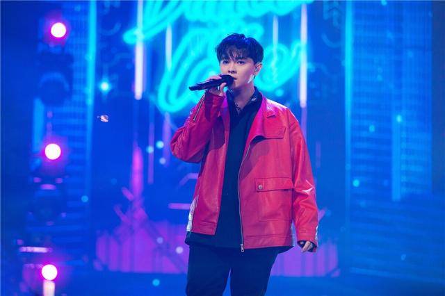 Lambert|《说唱听我的2》尤长靖邓典果将舞台氛围拉满，龚琳娜致敬卓别林