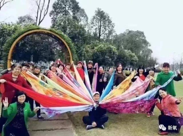 祖儿|宋祖儿，好像有那个社交牛逼症