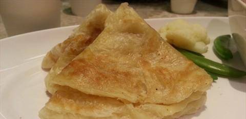 小孩|沈阳大妈开鸡架店做油饼用料实在,小孩早餐爱吃,家长:两块够吗