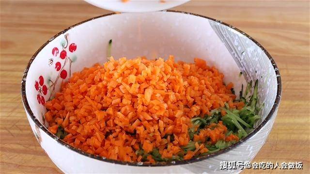 做法|降温了，包子馒头靠边站，早餐就吃它，6分钟搞定，太香了