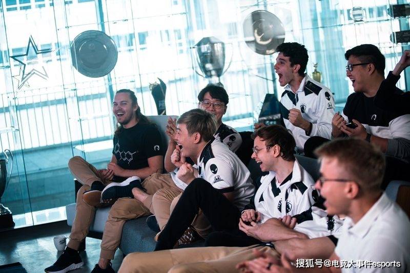 大战队|S11抽签结果公布后，各大战队的反应，TL可太真实了