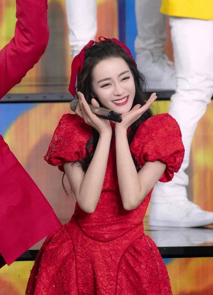 元素 换季乱穿衣?2021年5大流行元素,让你时髦一整年