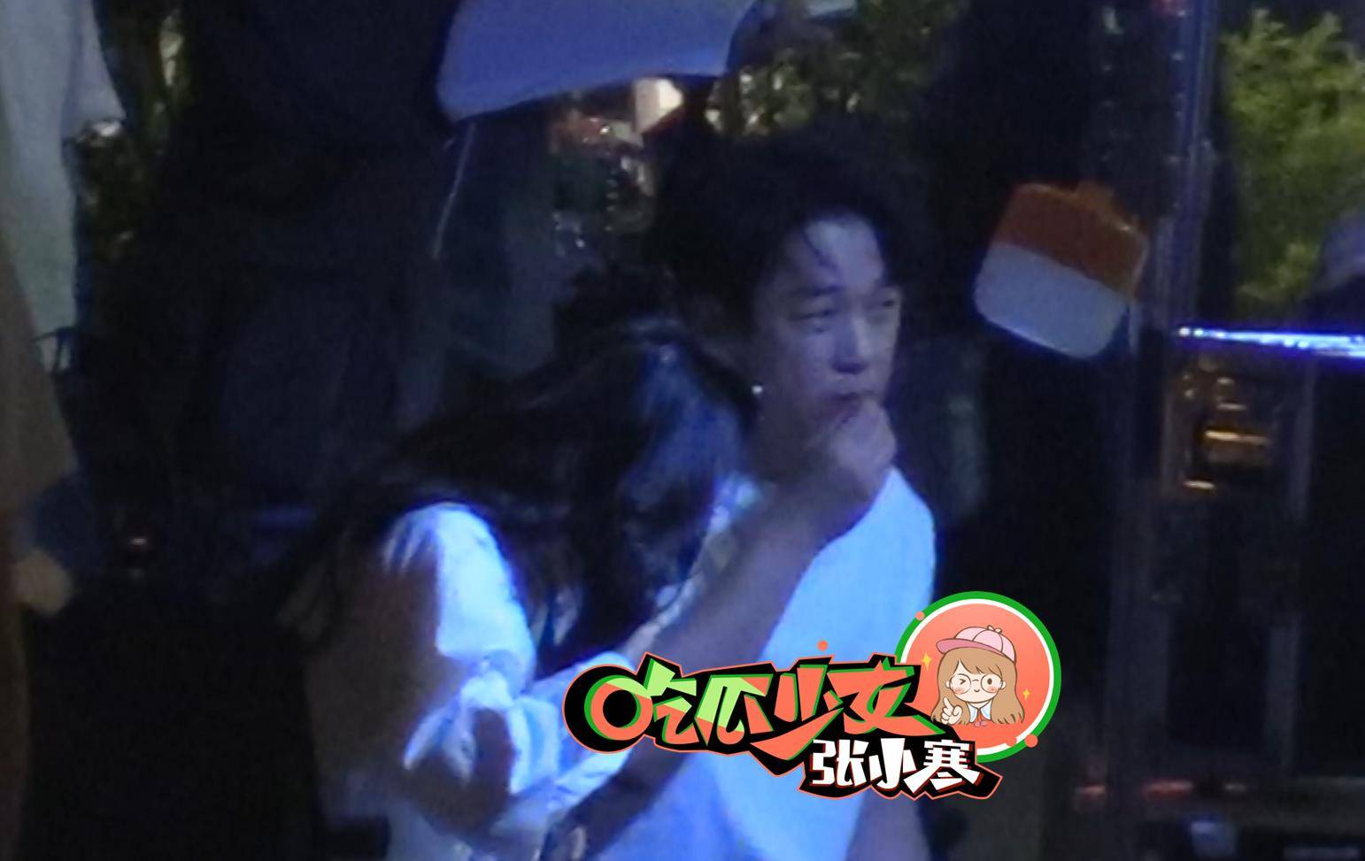 潘粤明|潘粤明片场零食不停歇 与王鸥对飙演技