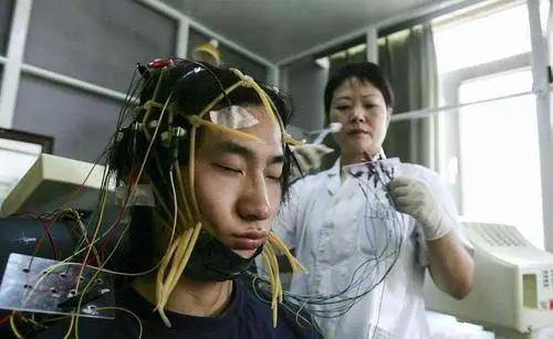 体育选手|游戏有什么用？沉迷”游戏就是不对，那做什么才是对的？