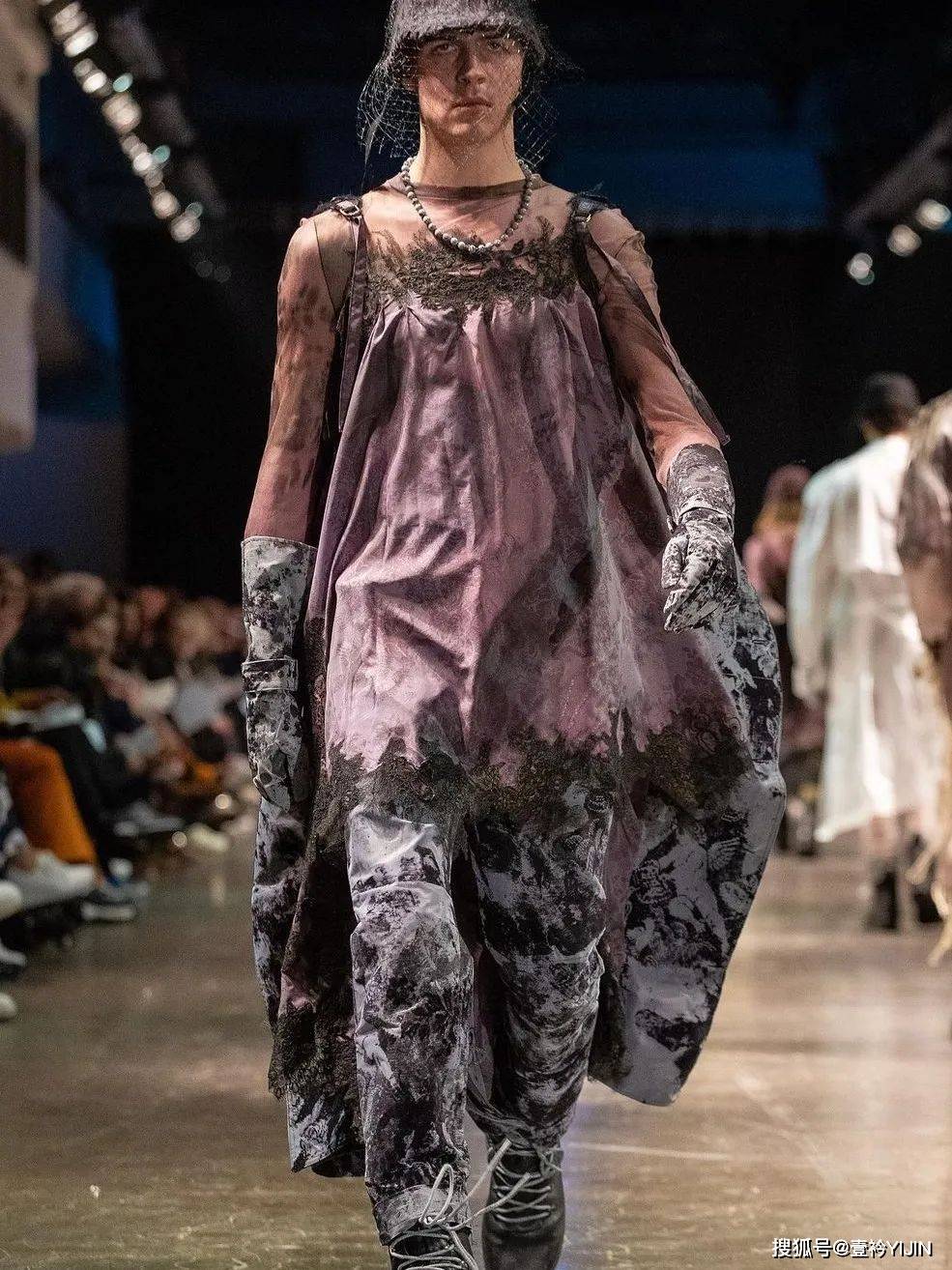 设计 见过浑身长刺的超人吗 | 欢迎来到 LEEVI IK?HEIMO的童年玩趣世界