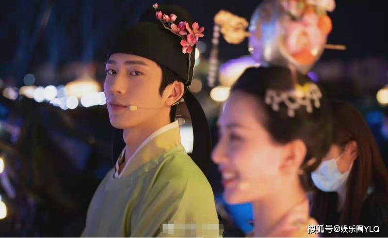 龚俊 刘诗诗井柏然才子佳人合作。龚俊和杨幂合作《司命》，你期待吗？