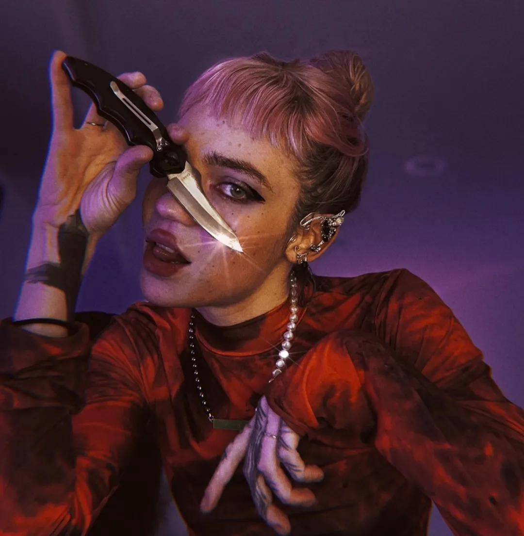 特斯拉ceo马斯克和grimes分手了