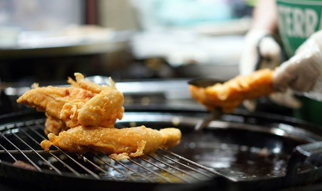 前兆|“晨起”出现4个症状，或是肝硬化前兆，十有八九错不了，别忽视