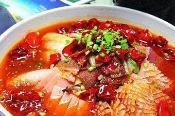 黑头鼻子两侧挤出的脏东西是什么？该怎么祛除？了解下