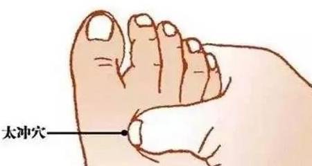 黄豆|有糖尿病的人，这5种食物要忌口，喝1茶，吃两豆，血糖慢慢降下来