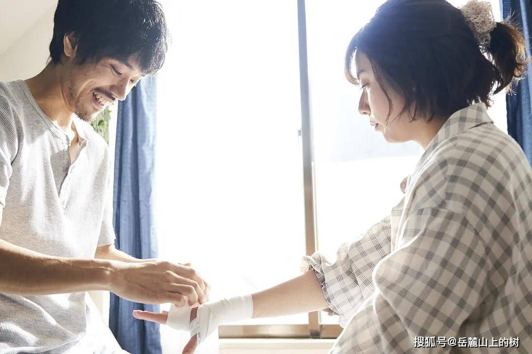 生活|《蓝色》反热血的拳击电影