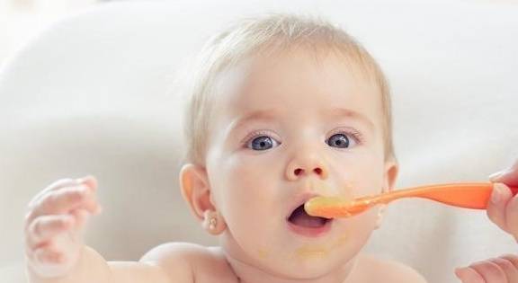 婴儿几个月可以吃米粉或米乳 176c8ace03424190b2157e420a5090cb.jpeg
