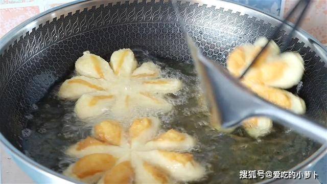 做法|家常版小零食做法,步骤简单美观,香酥又可口,孩子们解馋必备