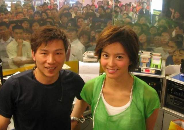 林颐|既开过演唱会，又是名牌主持人，林颐可以说是广东唯一的一个