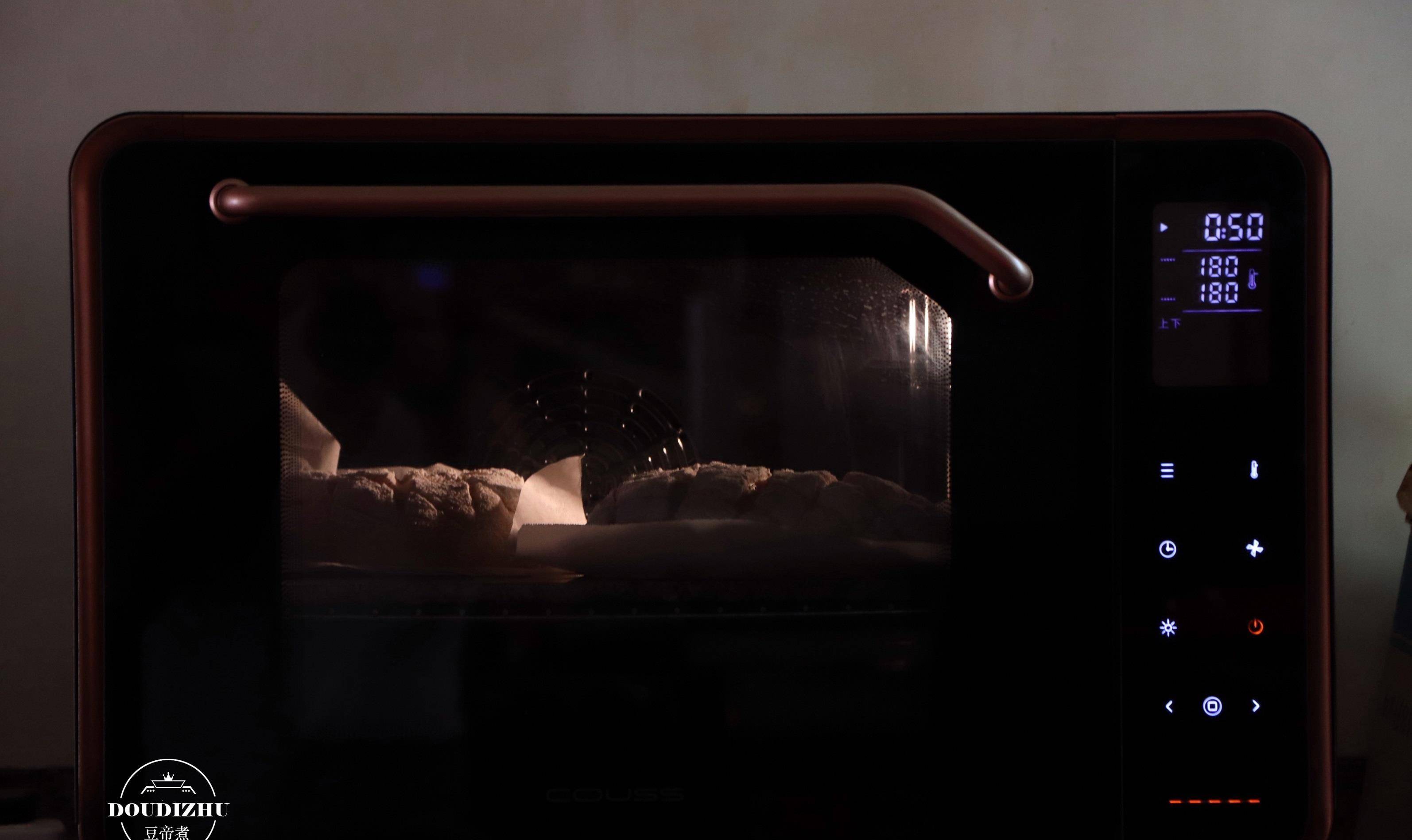 面包|明天的早餐,就是它,口感好味道香,吃起来口口脆甜,很是满足