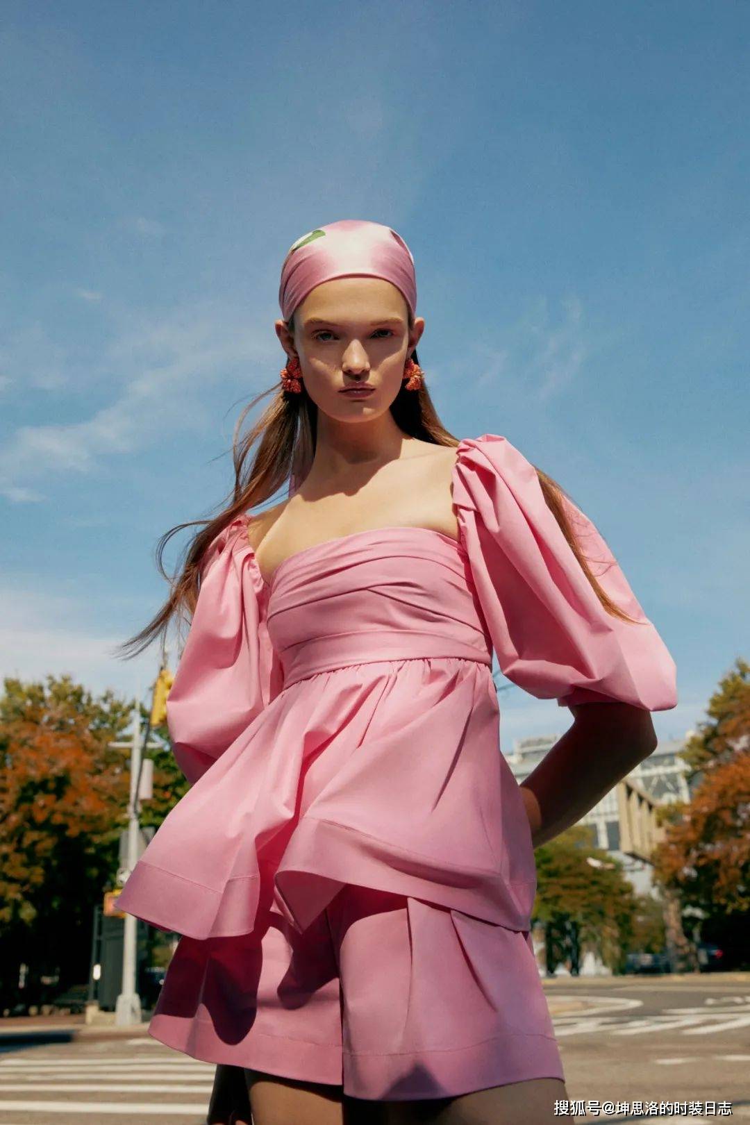 Soo Oscar de la Renta 2022春夏 把春天穿在身上