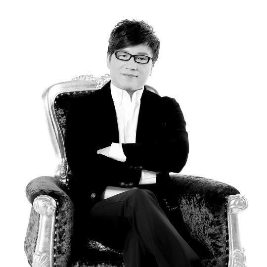 林颐|既开过演唱会，又是名牌主持人，林颐可以说是广东唯一的一个