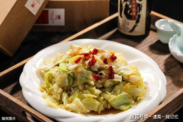 手撕包菜怎么切好看 27324df023434c179893c81d9a1a9c9f.jpeg