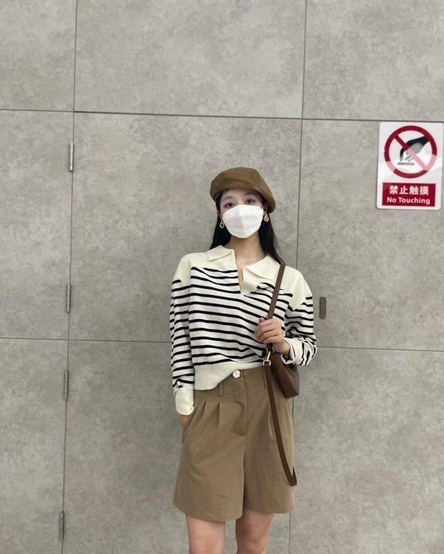 美眉 早秋的通勤风穿搭指南,学会这13套搭配技巧,让你越简单越高级