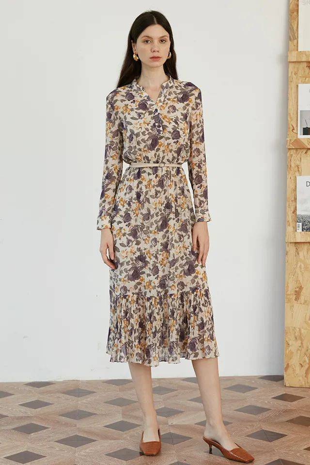 设计 秋天外套里面穿什么?这4种经典内搭让你一直美下去！