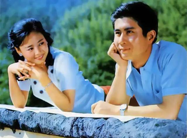 海市蜃楼|80年代十大“现象”佳片,《少林寺》1.6亿,《红高粱》获奖无数2