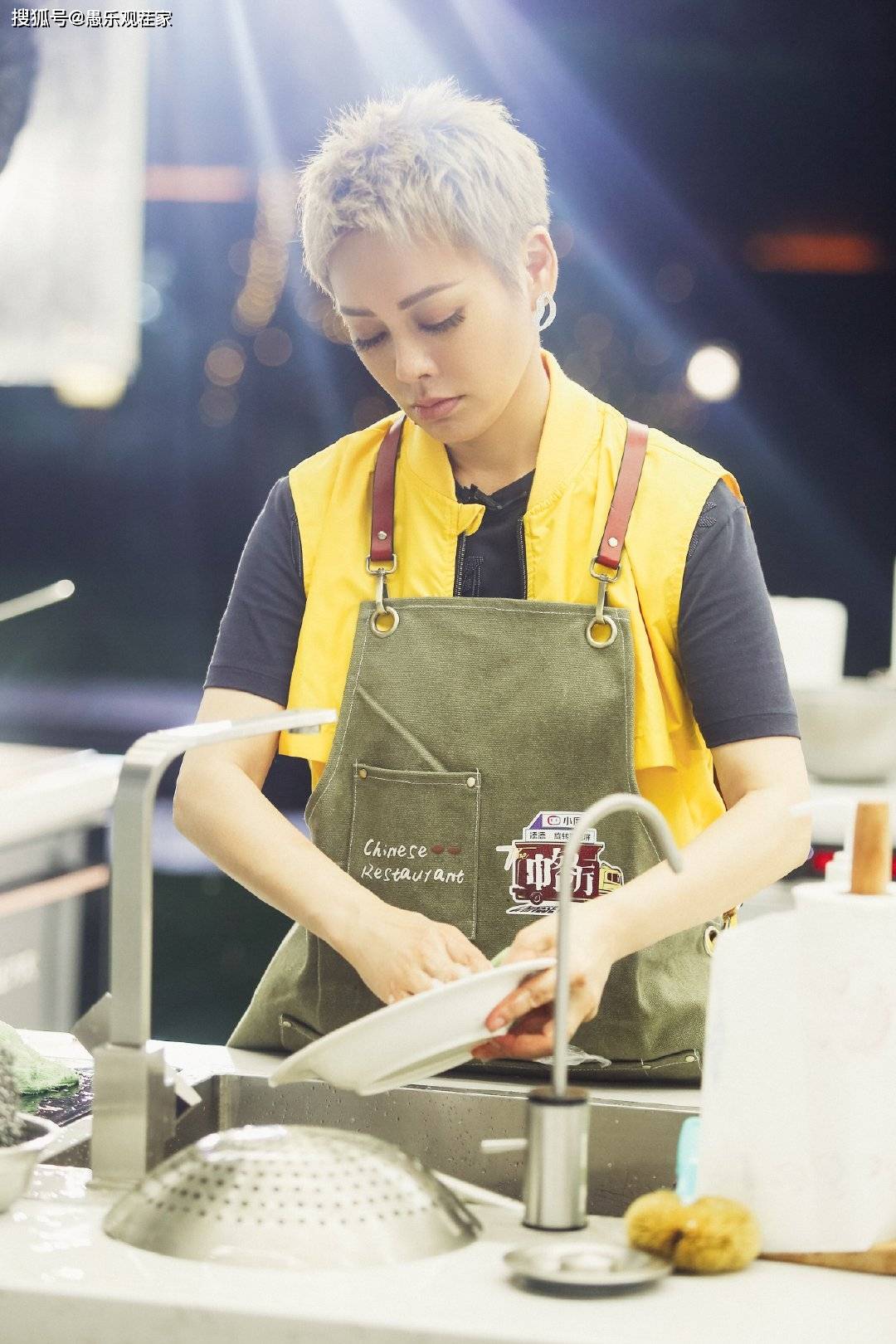 中餐厅宁静黄晓明起争执前者被嘲脾气大但这次她挺冤