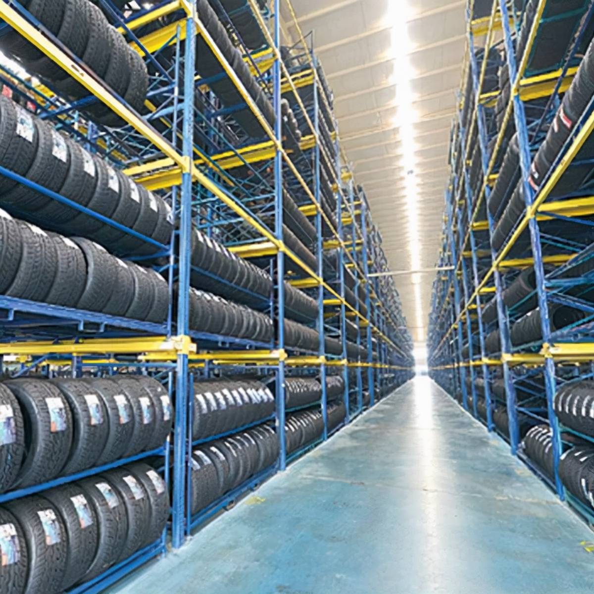 汽车轮胎仓库货架结构是怎么样的