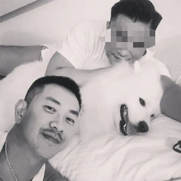 49岁台湾男星公开出柜,否认怂恿男友吸毒,暗示对方精神有问题