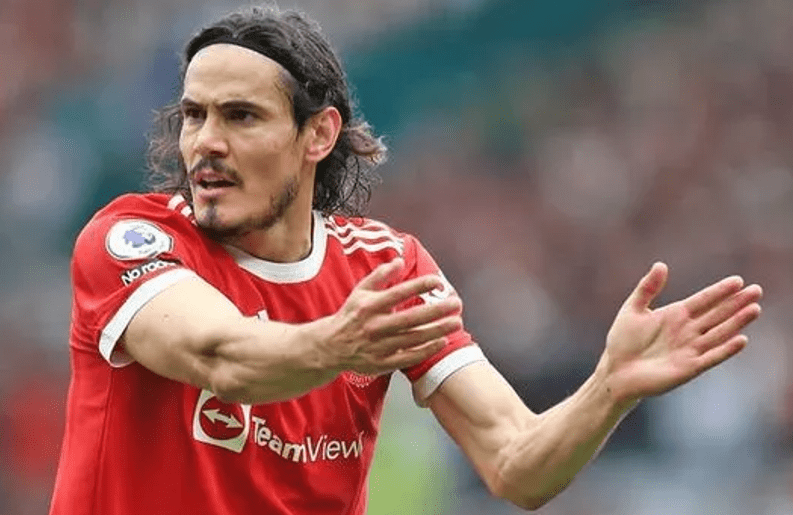 西媒:因为c罗,埃丁森·卡瓦尼希望在1月加盟巴塞罗那!