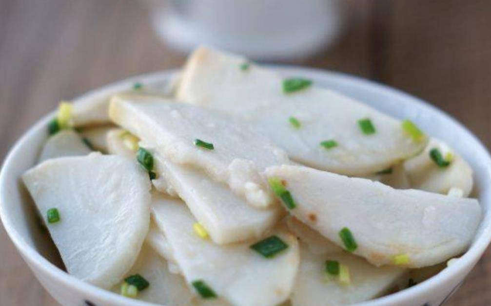 葱花妈妈50岁像25岁，只因常吃这种碱性食物，美容乌发显年轻