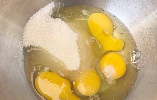 美食|早餐吃鸡蛋仔,我能吃三个,看着一个个圆球好看,没想到吃着更香