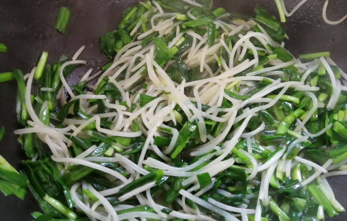 怎样摘豆芽最简单又好 d012ebd7abe045acb2da3ab6ed06e1aa.jpeg