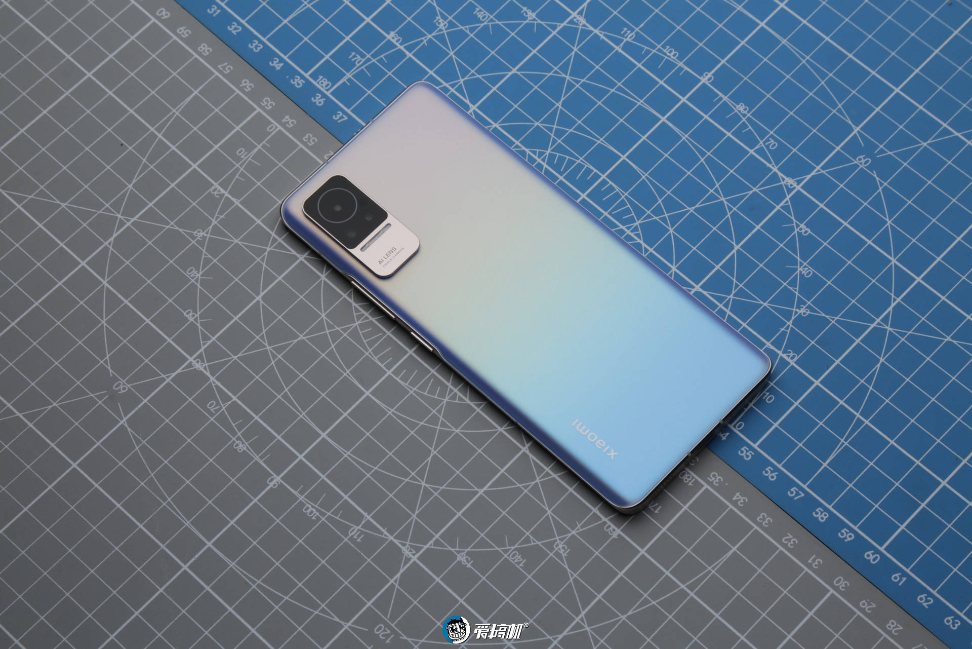 nit|小米Civi评测：我差点就恋爱了