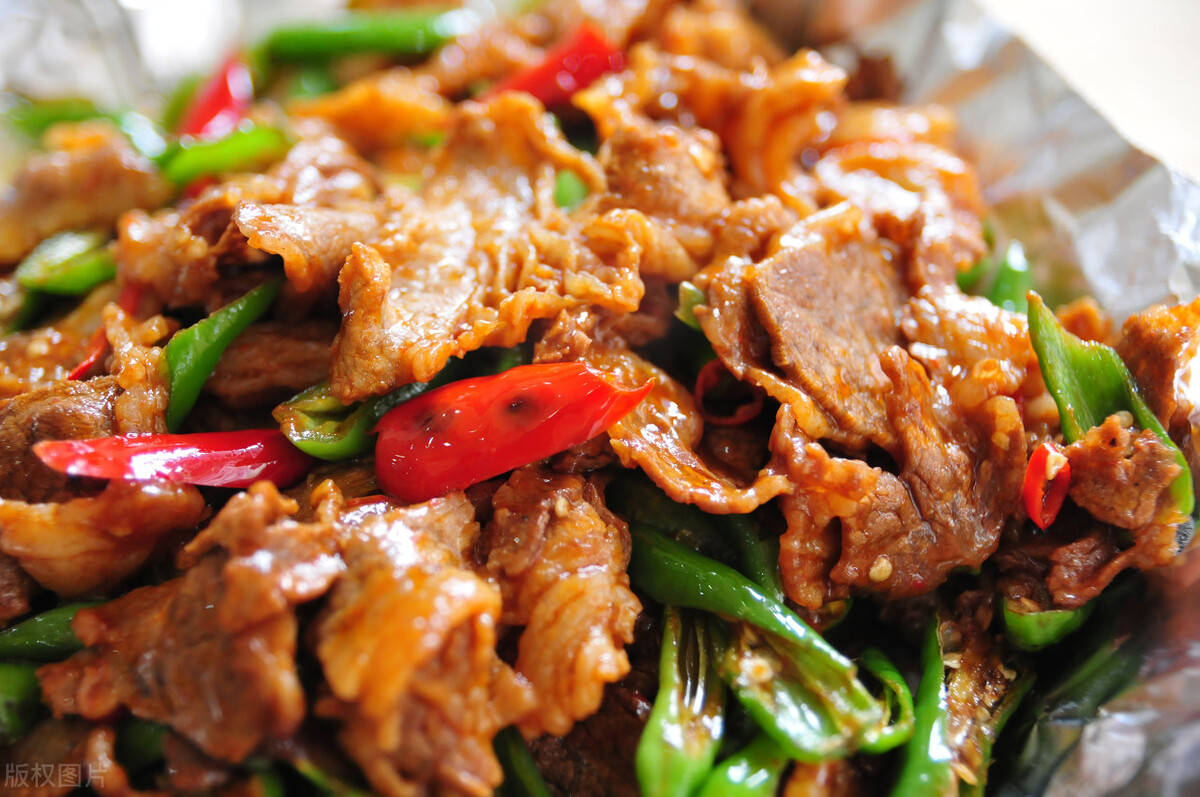 牛肉怎么炒才嫩滑小孩爱吃 6f6b1c08bc66400b82cdf8767c4e93ca.jpeg