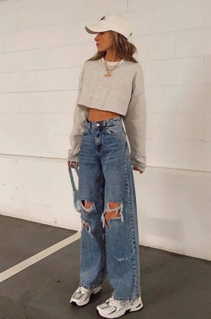 经典 卫衣+阔腿裤，今秋最舒适时髦的搭配！