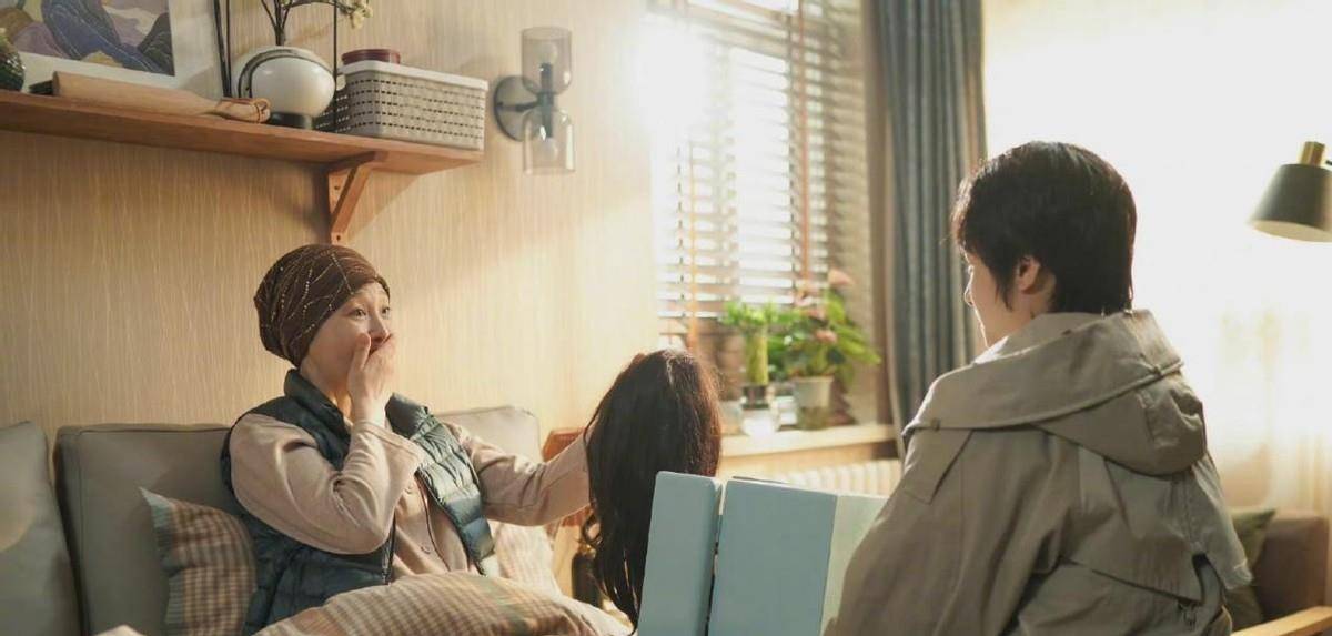 李小美|11天狂揽1.2亿票房,《关于我妈的一切》上映后引爆观众泪腺